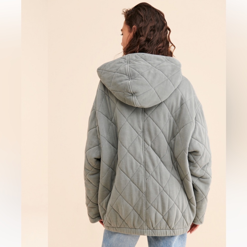 Freja Quilted Jacket - Picture 2 of 7